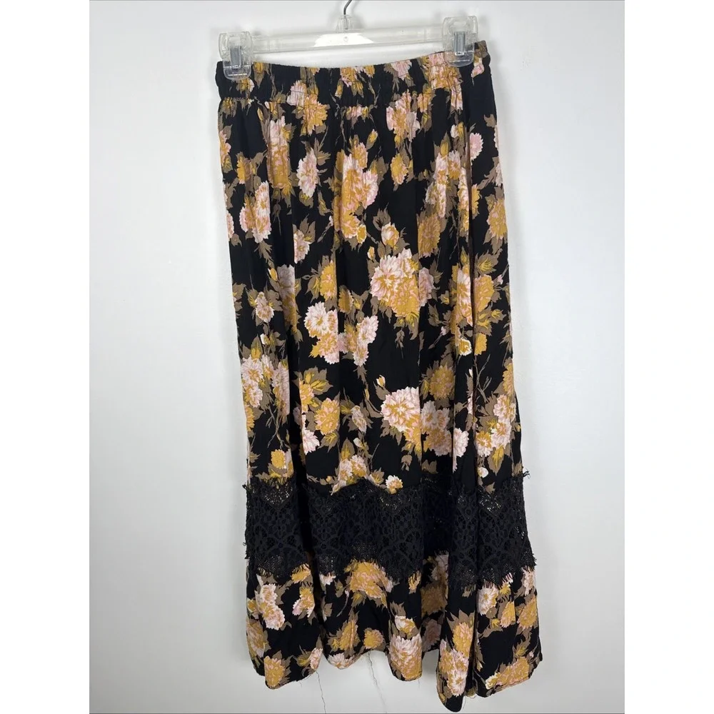 Angie Women's Maxi Black Floral Crochet Lace Boho Peasant Chic Career Skirt Sz S